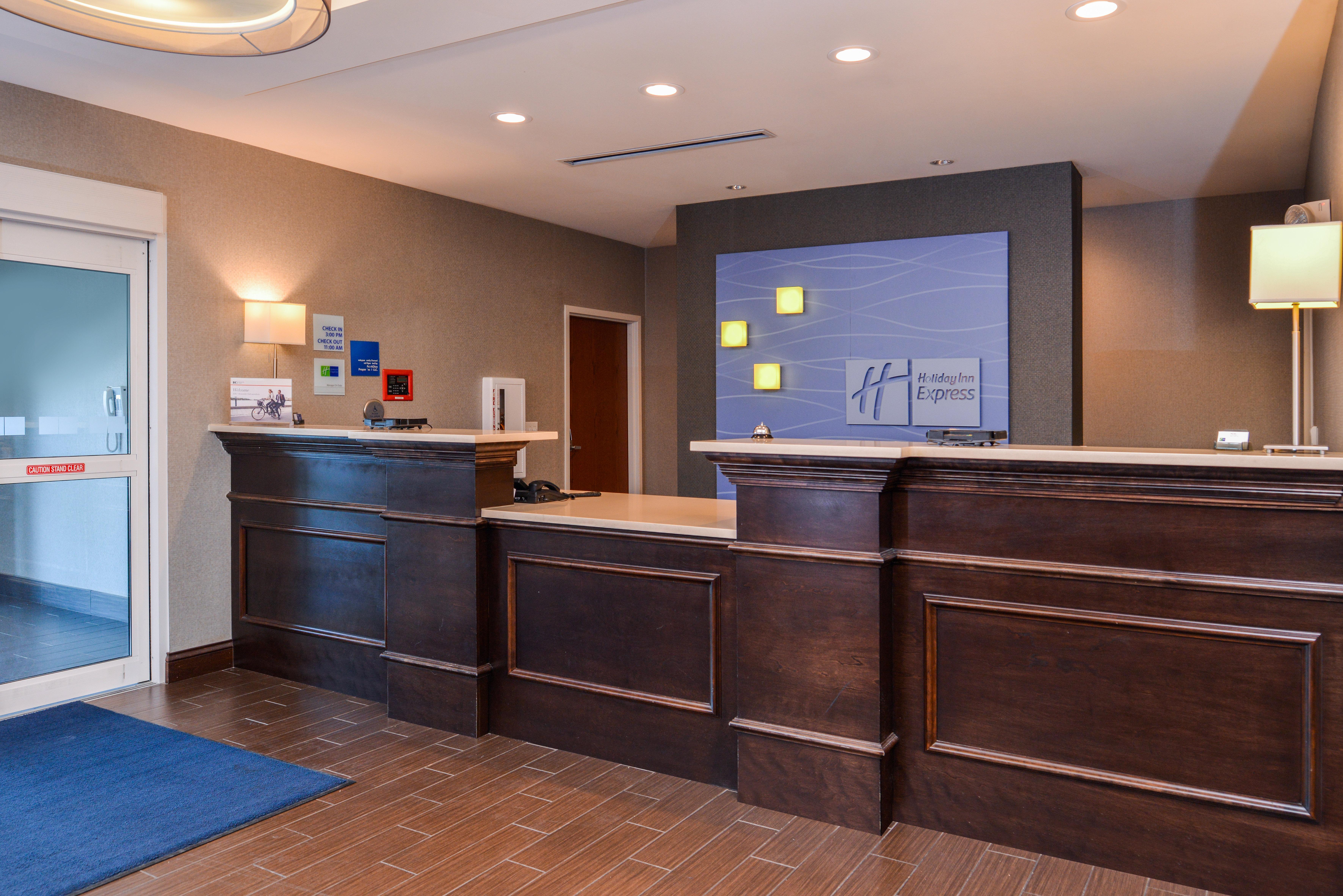 Holiday Inn Express Hotel & Suites York By Ihg Εξωτερικό φωτογραφία