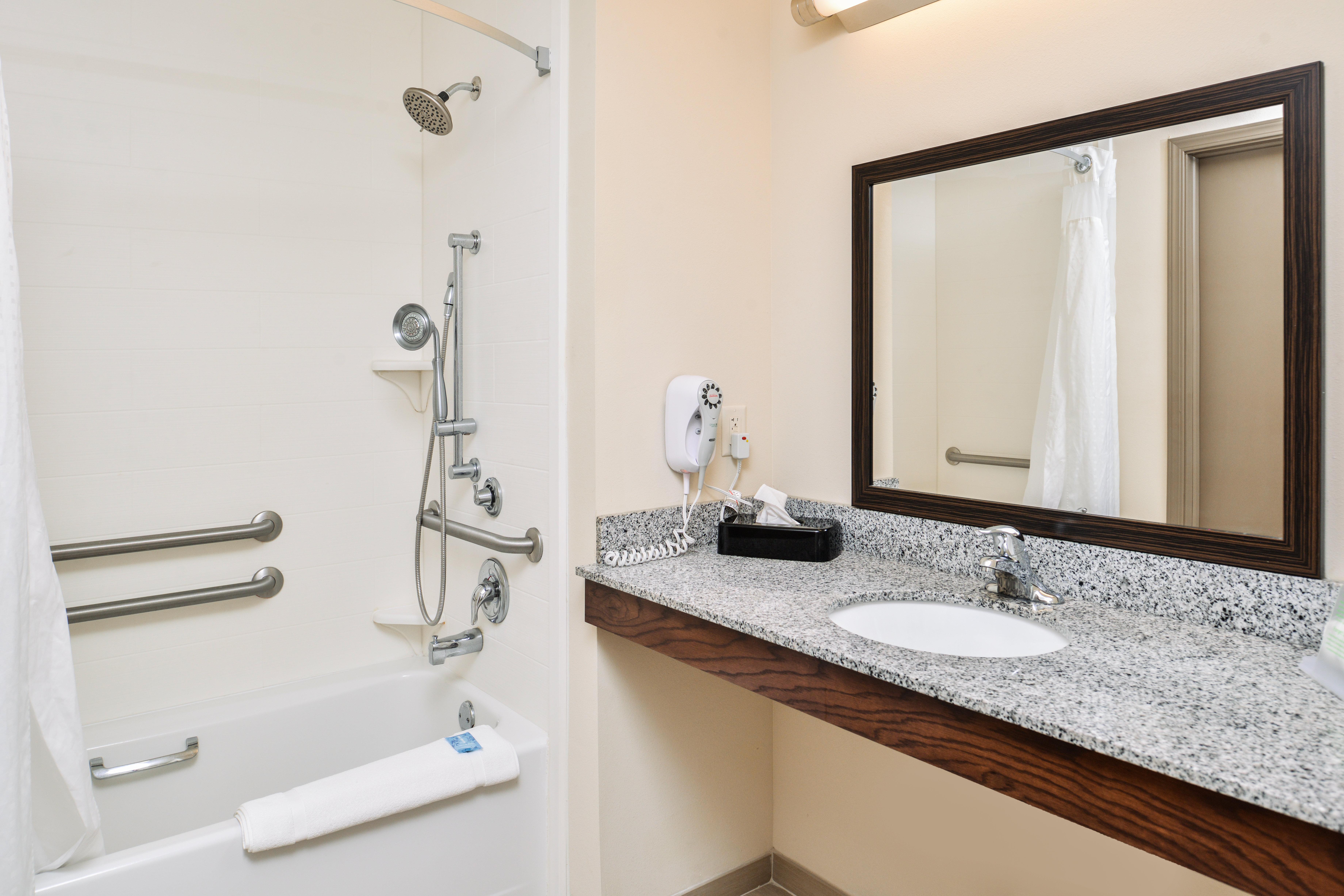 Holiday Inn Express Hotel & Suites York By Ihg Εξωτερικό φωτογραφία